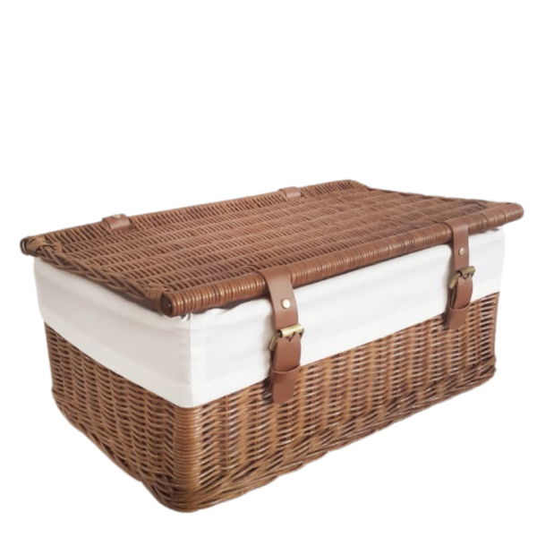 Elegant Rattan Chest: Practical and Decorative Storage - Image 2